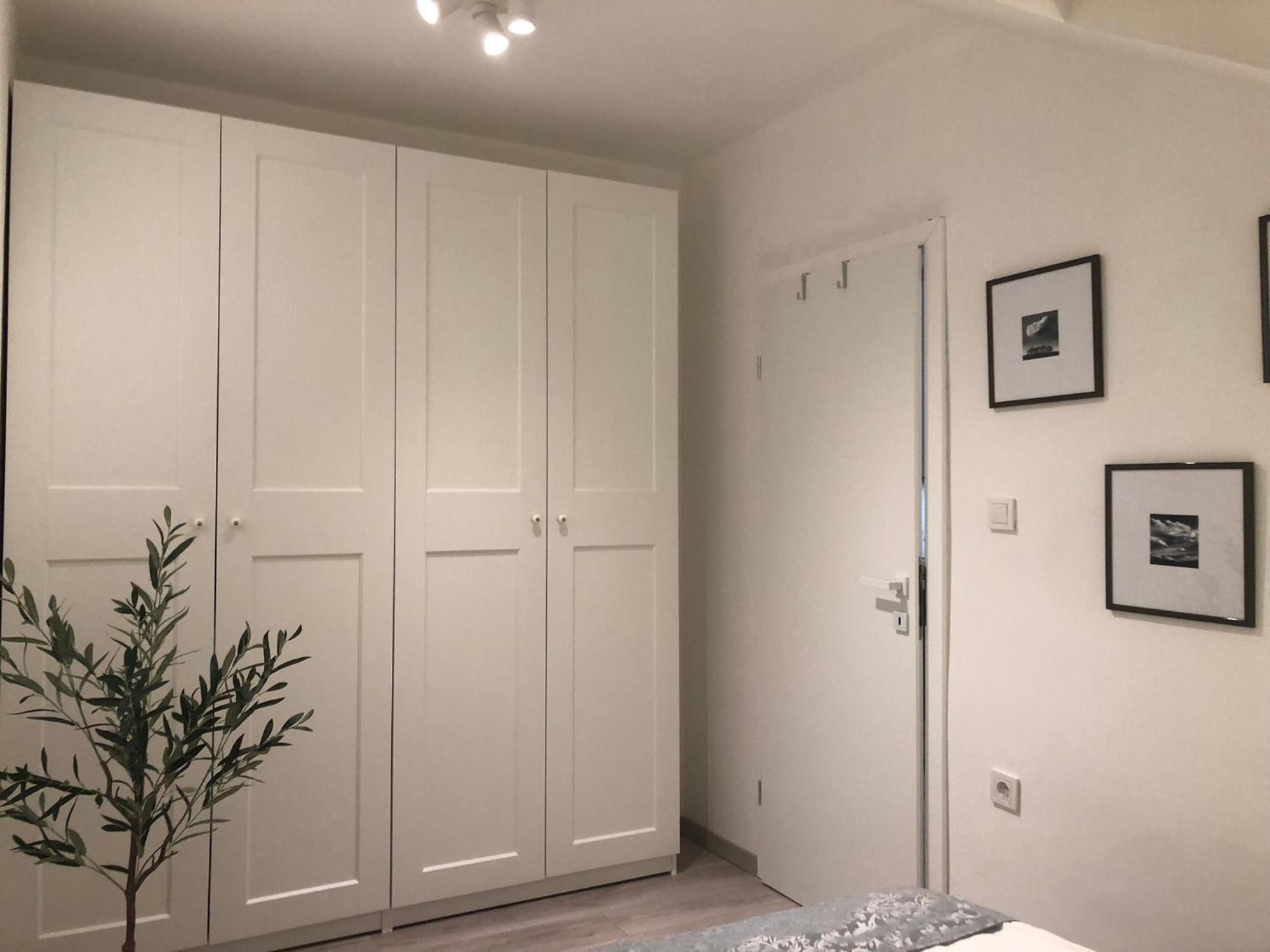 Petite Grey Apartment With Free Private Parking Zagreb Extérieur photo